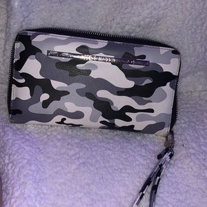 Steve Madden wallet